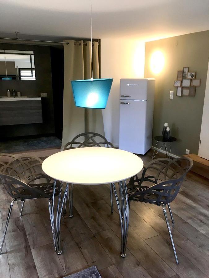 One - One Seven Apartment Кобленц Екстериор снимка