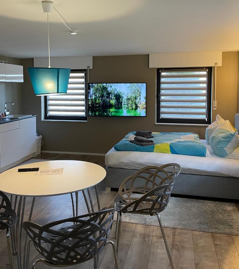 One - One Seven Apartment Кобленц Екстериор снимка