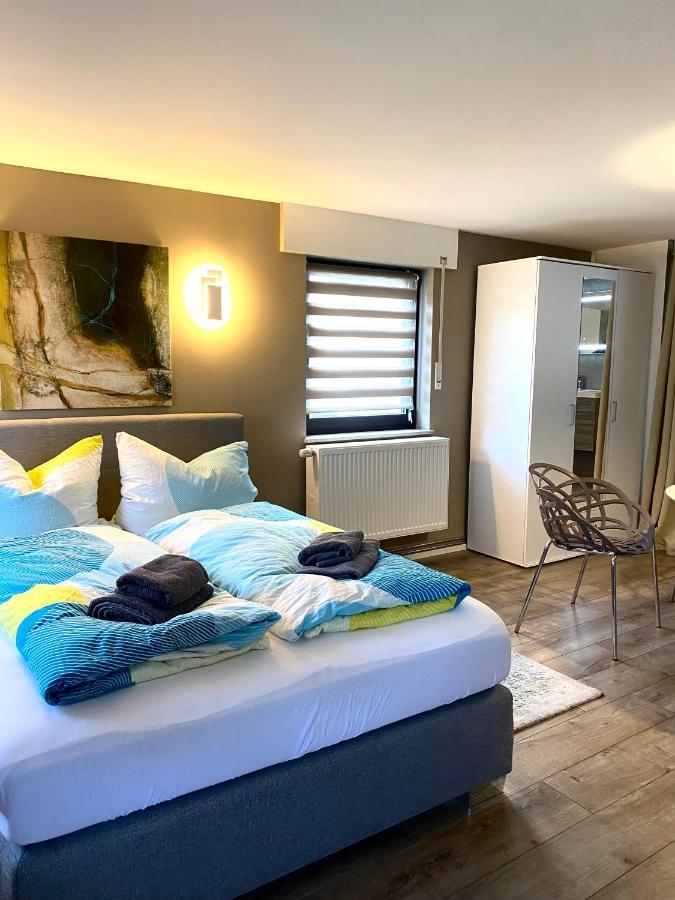One - One Seven Apartment Кобленц Екстериор снимка